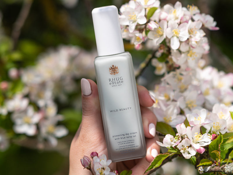 What causes skin inflammation?